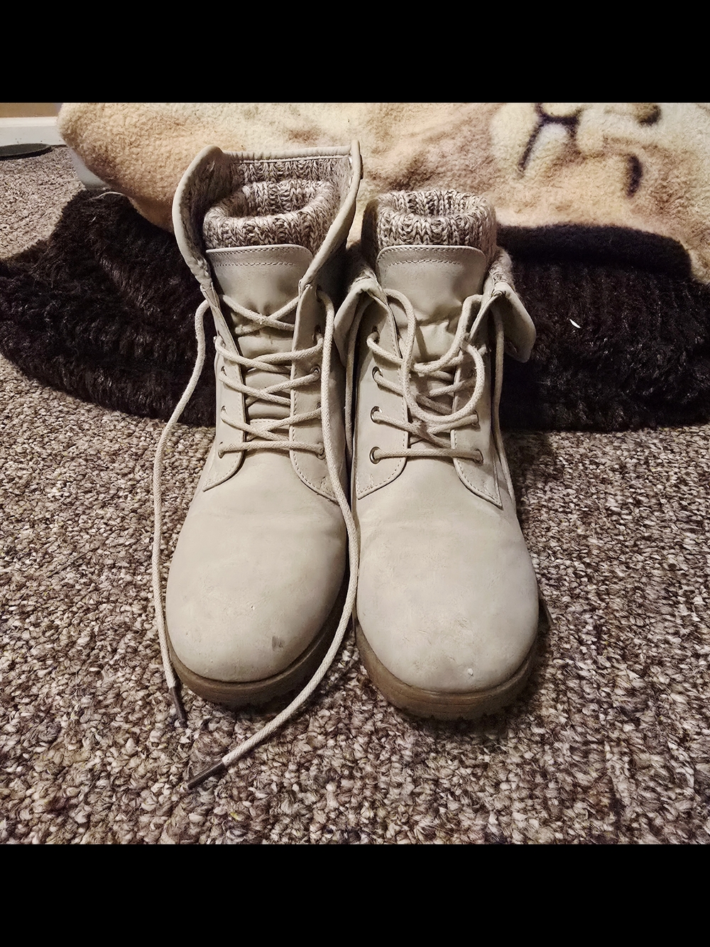 Neutral Beige Lace-Up Ankle Boots with Knit Collar